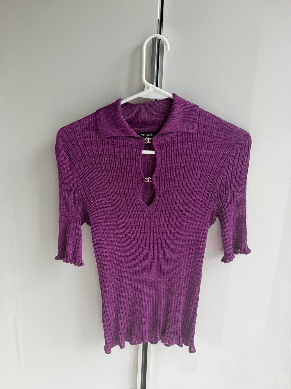 CHANEL Violet Knit Keyhole Short-Sleeve Top